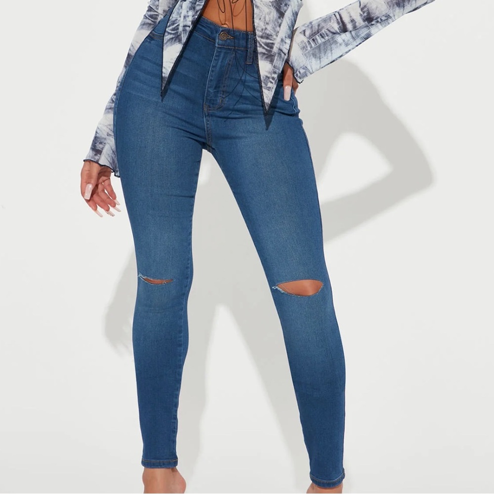 Fashion Nova blue jeans